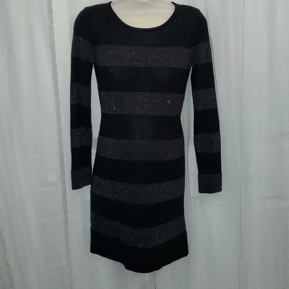 ann taylor loft sweater dress Casual - Dress: Tan Solid Dresses - Used Medium Palm Green Womens Fit LOFT | Dresses | Ann